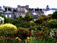 KinsaleTown.JPG (198055 bytes)