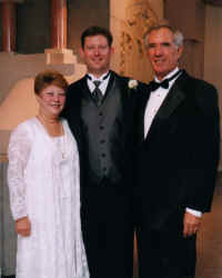 18 J Dad Mom.jpg (97444 bytes)