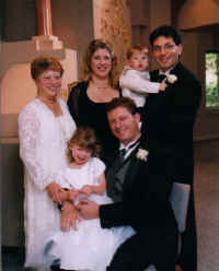 FamilyR.jpg (34098 bytes)